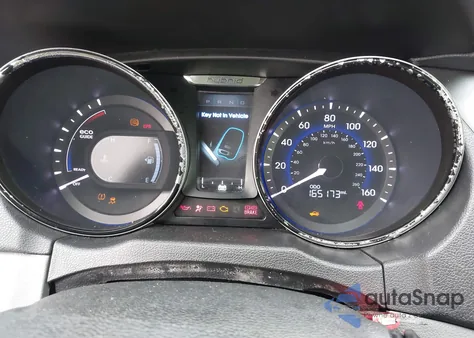 2013 Hyundai Sonata Hybrid from USA, damaged, VIN KMHEC4A45DA085273